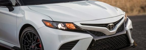 Toyota Camry TRD: спортивная версия