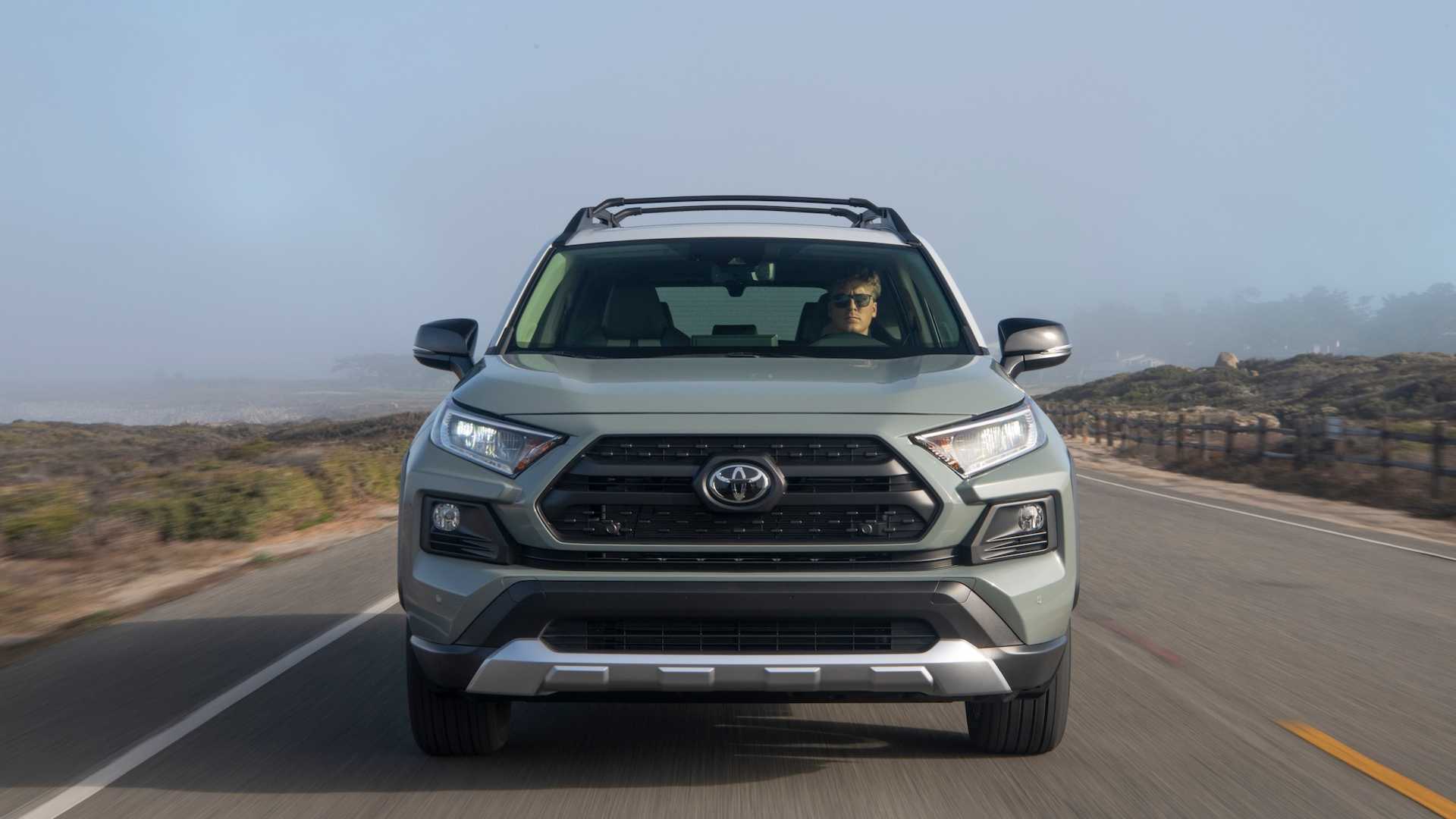 Новая Toyota RAV4: обзор и технические характеристики