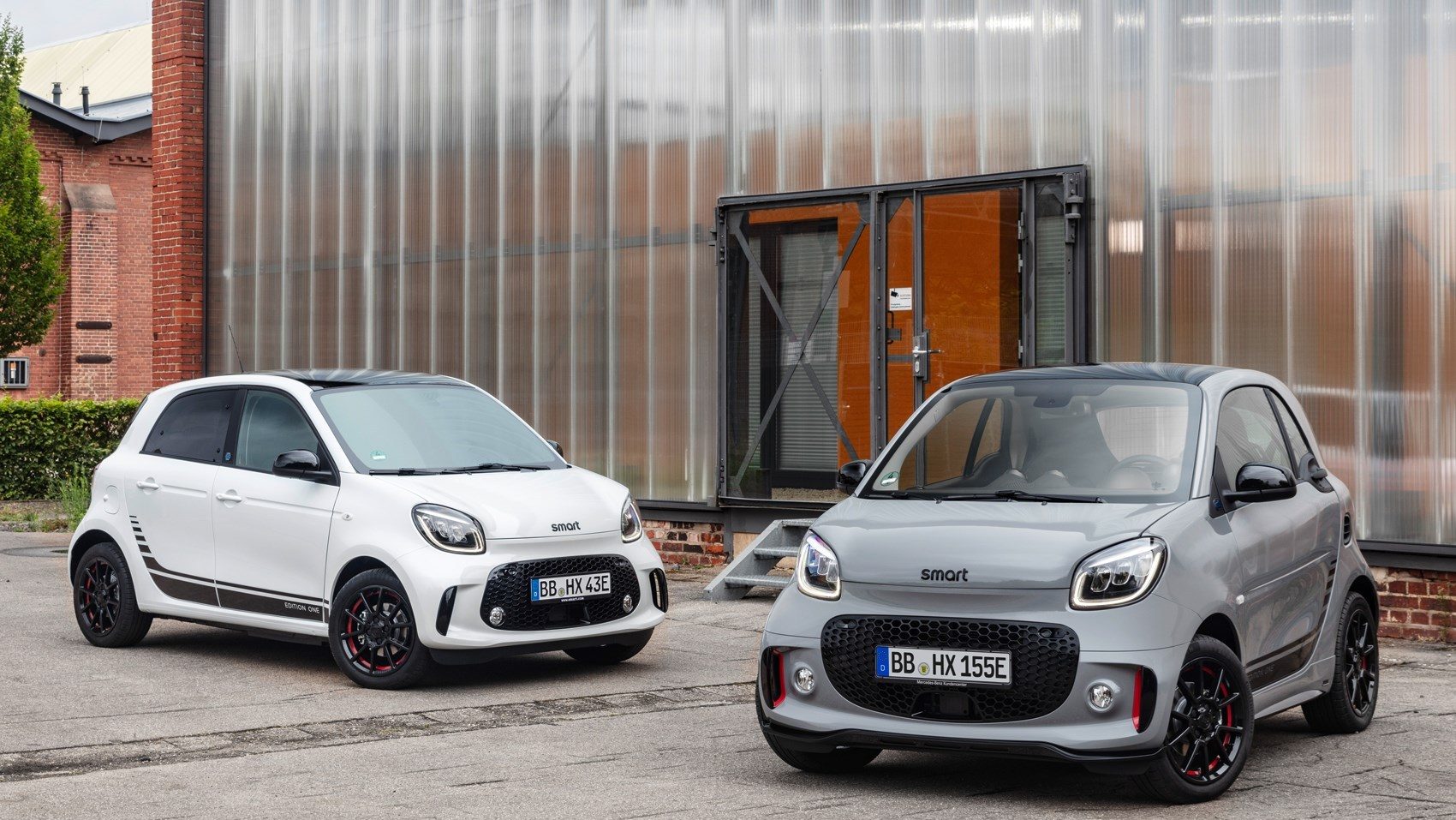 Новый Smart теперь будет только электрическим