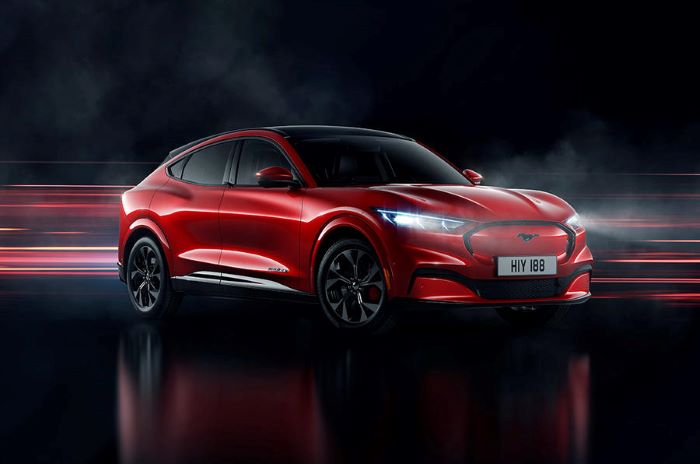 Ford Mustang теперь будет и электрическим кроссовером
