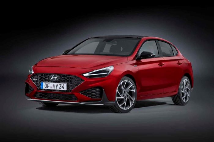 Hyundai i30 фейслифтинг — новые технологии и гибридные двигатели