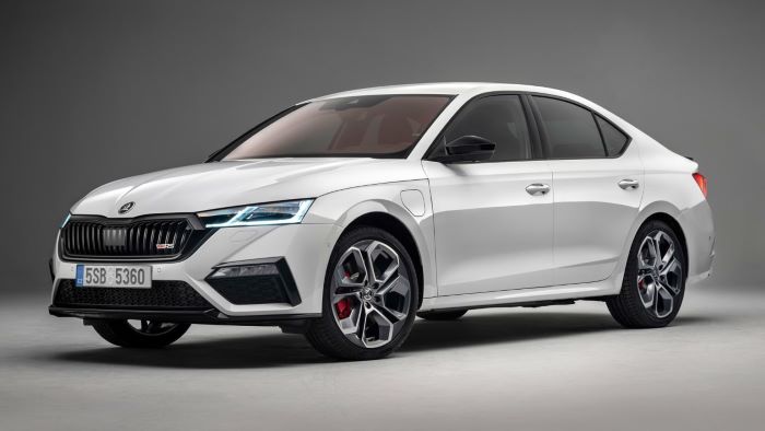 Новая Skoda Octavia vRS 2020 будет гибридом