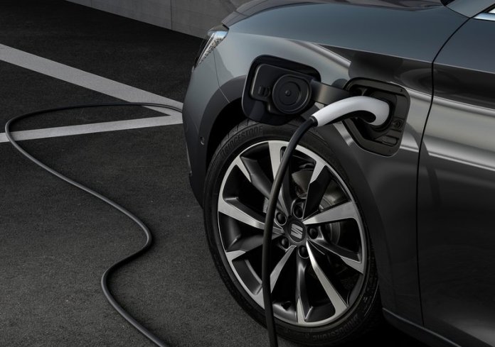 новый Seat Leon 2020