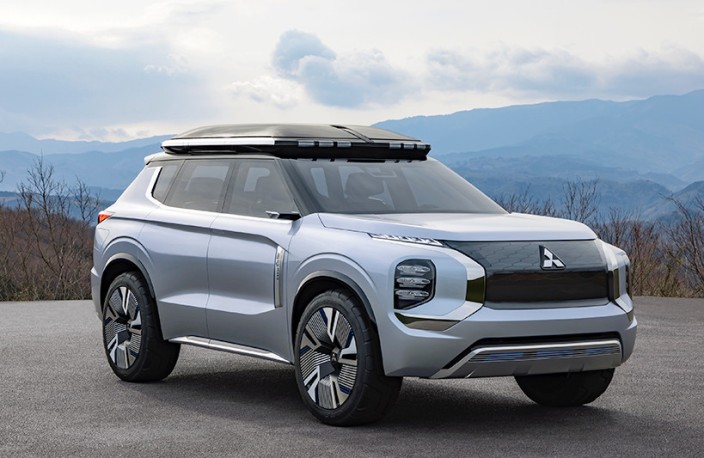 Новый Mitsubishi Outlander — первые реальные фото