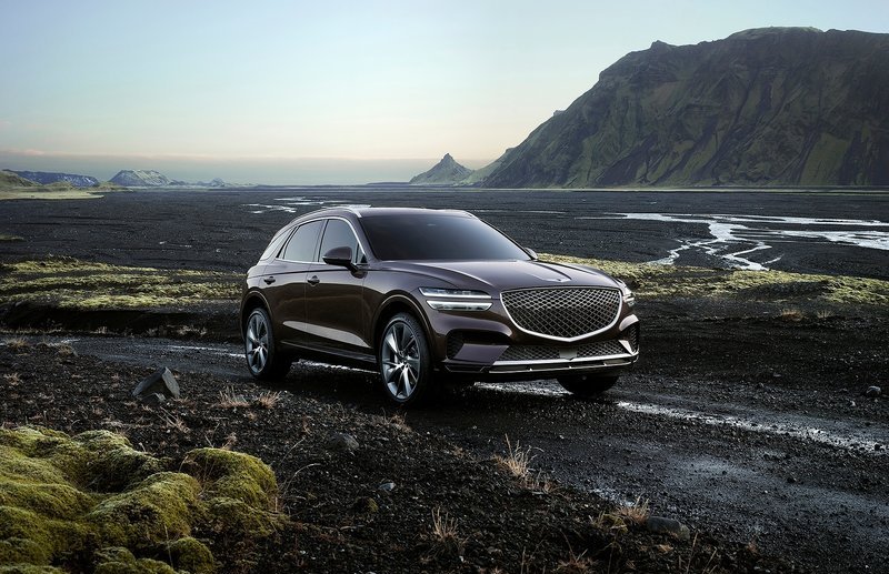 Genesis GV70 — как выглядит корейский премиум