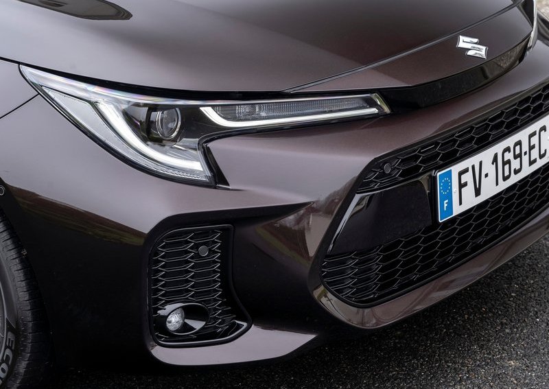 Suzuki Swace — новый универсал от Тойота?