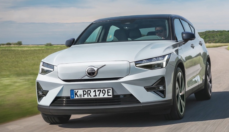 Volvo C40 (2021): когда выйдет, цена, двигатель, запас хода, аккумулятор