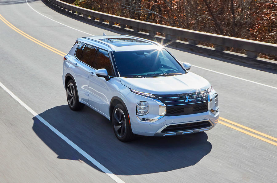 Обзор Mitsubishi Outlander 2021