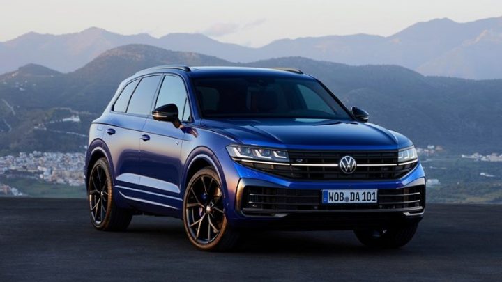 VW Touareg 2023 — фото, описание