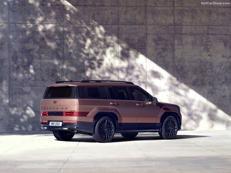 Новый Hyundai Santa Fe 2024