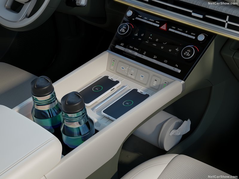 Новый Hyundai Santa Fe 2024 салон