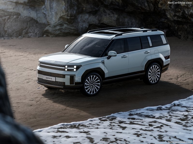 Новый Hyundai Santa Fe 2024