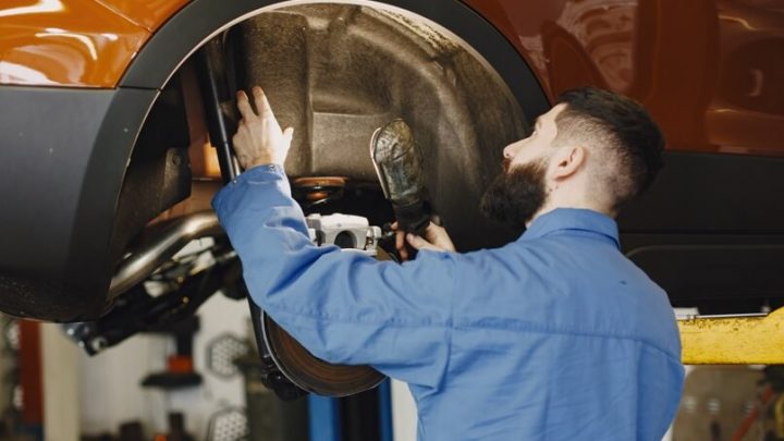 Часті поломки автомобілів та їхні причини. Як їх уникнути?