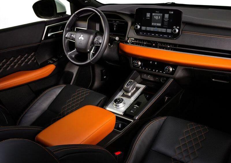 Mitsubishi Outlander 2023