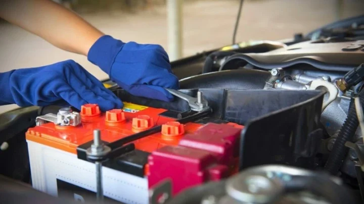 Как понять, что аккумулятор умер: методы проверки АКБ